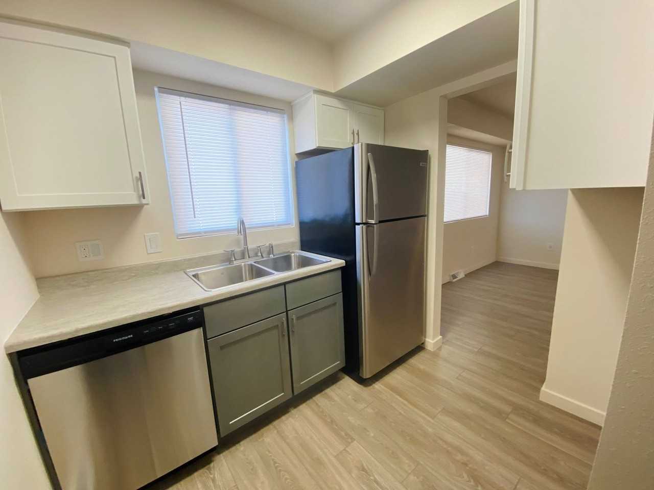 Beartown Flats - Photo 2 of 10