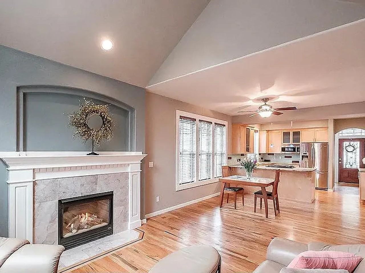 2392 Nw Hummingbird Dr - Photo 2 of 15