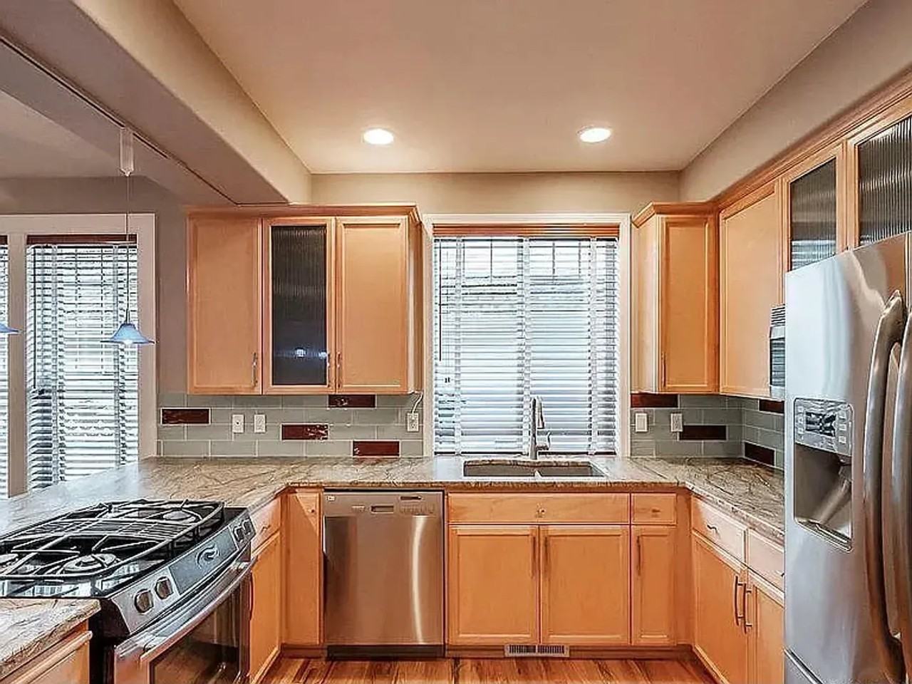 2392 Nw Hummingbird Dr - Photo 3 of 15