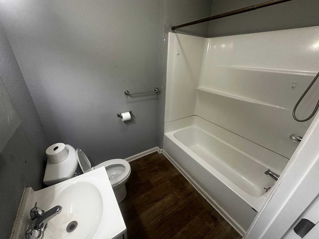 6229 Sherman St - Photo 5 of 5