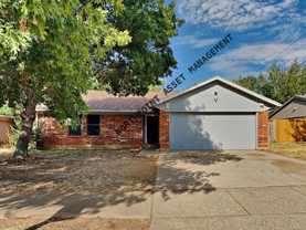 6204 Kelly Elliott Rd - Photo 1 of 1