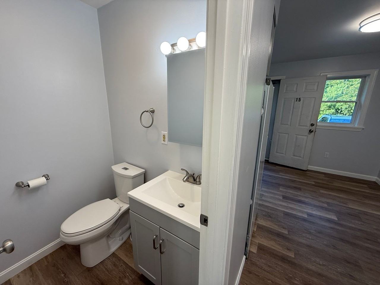 220 Mascoma St #15 - Photo 3 of 18