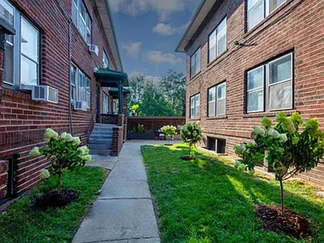 120 N 6th St - Photo 4 of 20