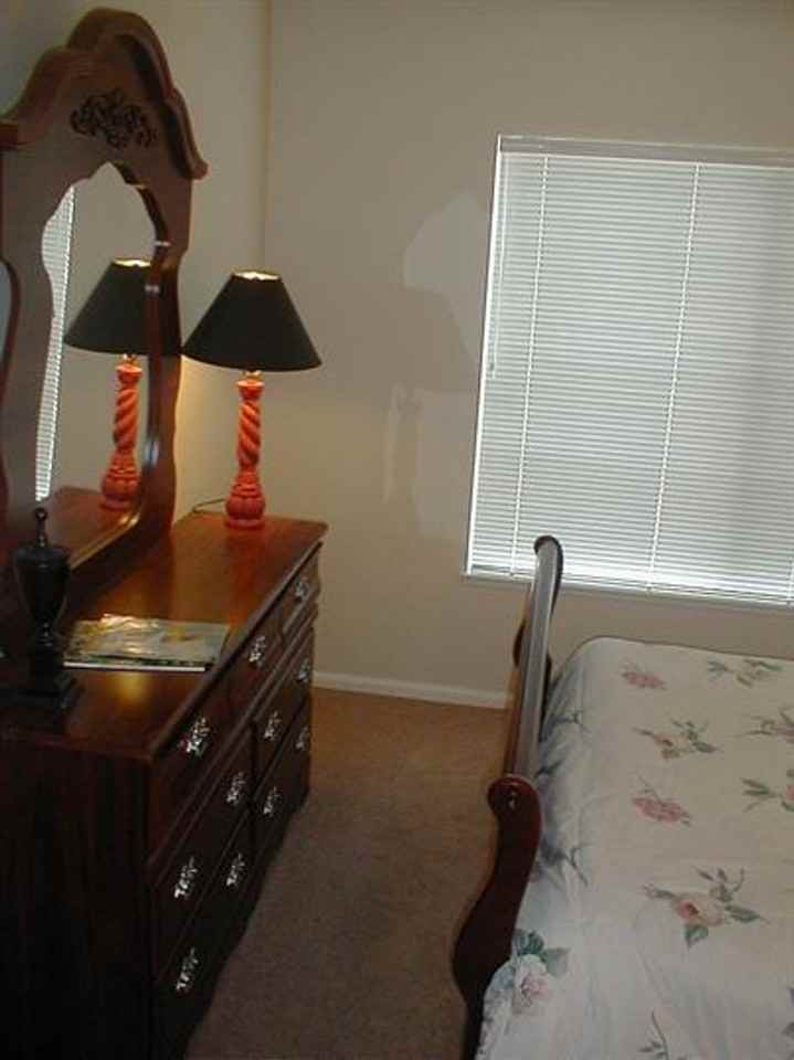 61 Zubler St - Photo 5 of 15