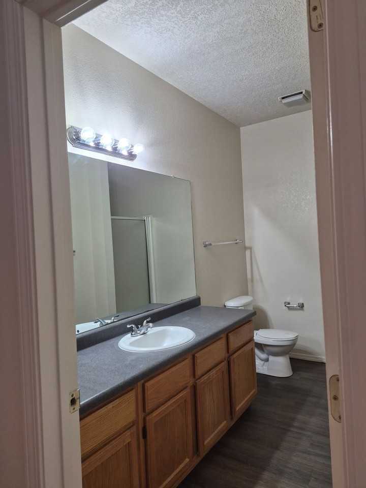 4248 Sabana Grande Ave Se - Photo 7 of 13