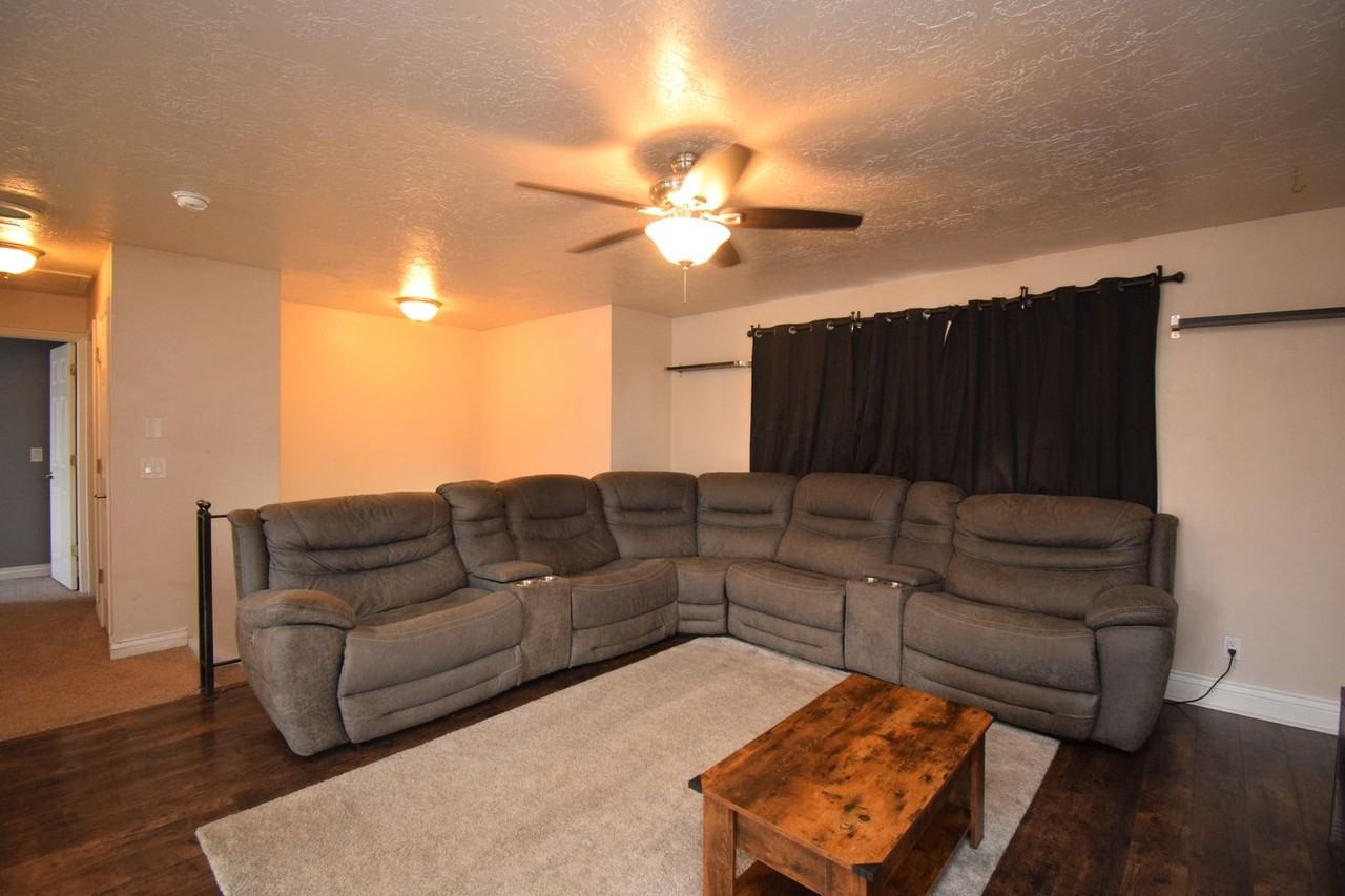 6502 S 5180 W - Photo 6 of 31