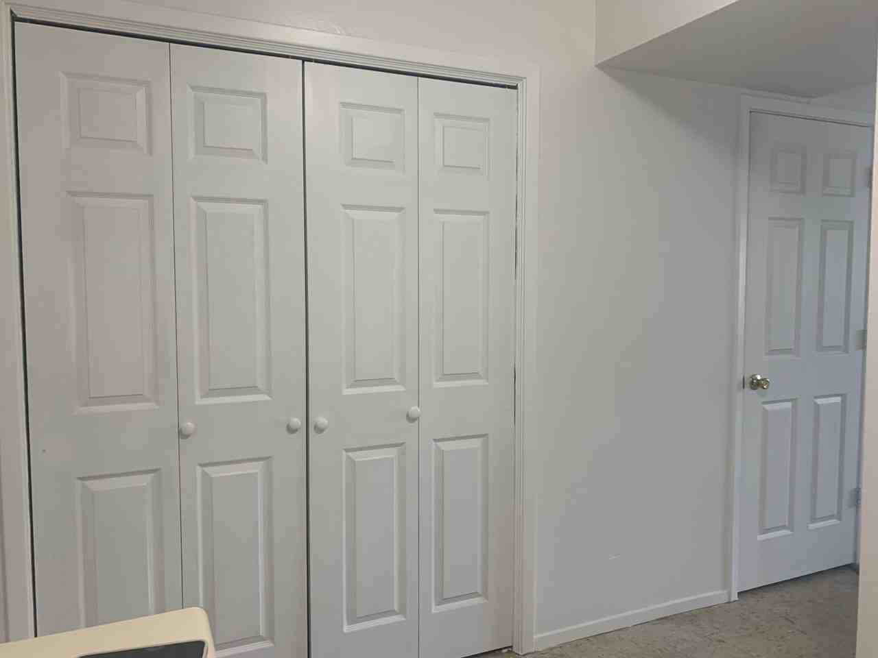 12120 Candelaria Rd NE - Photo 3 of 25