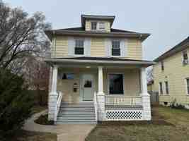 featured image of 1915 11th St