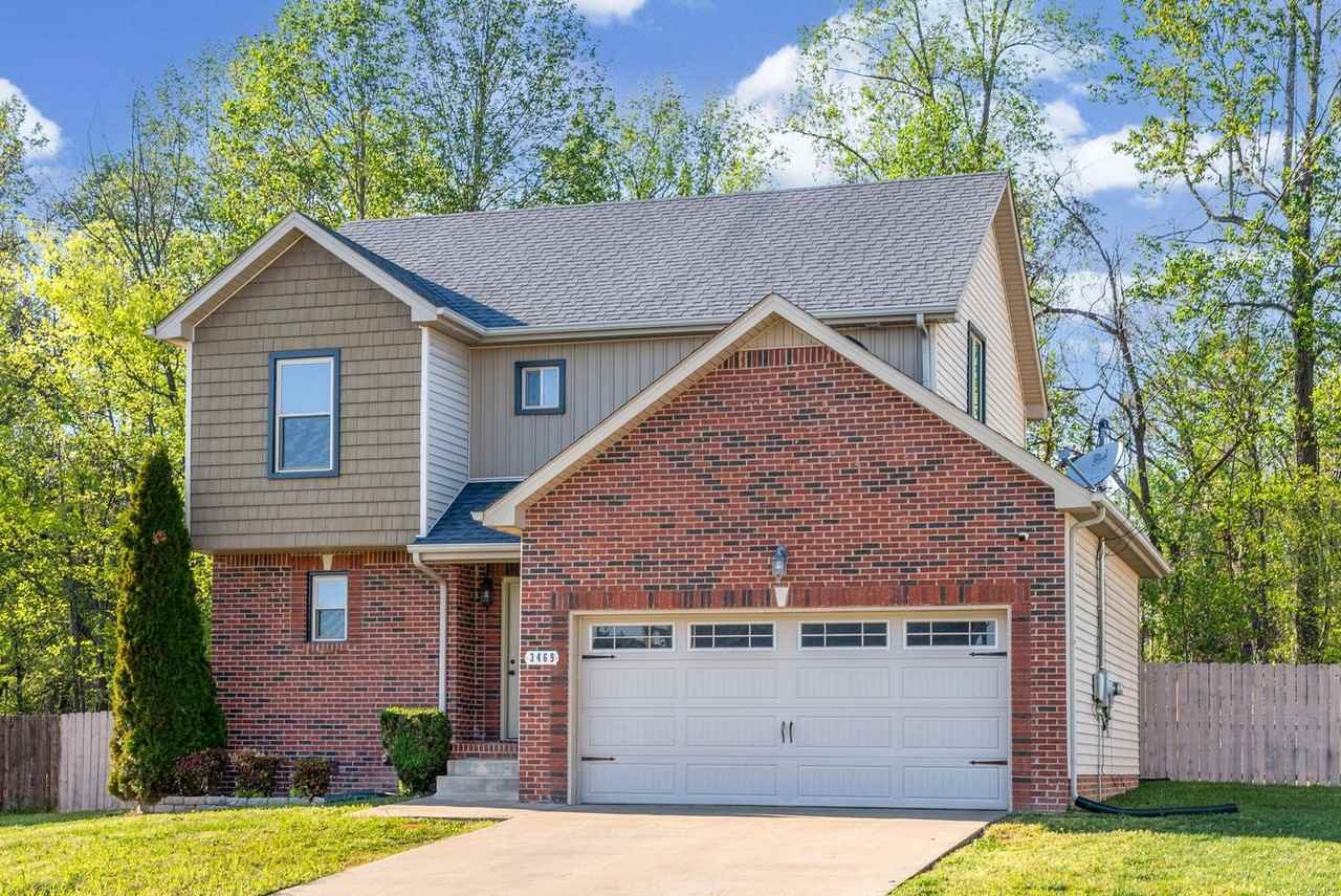 3469 Bradfield Dr - Photo 2 of 34