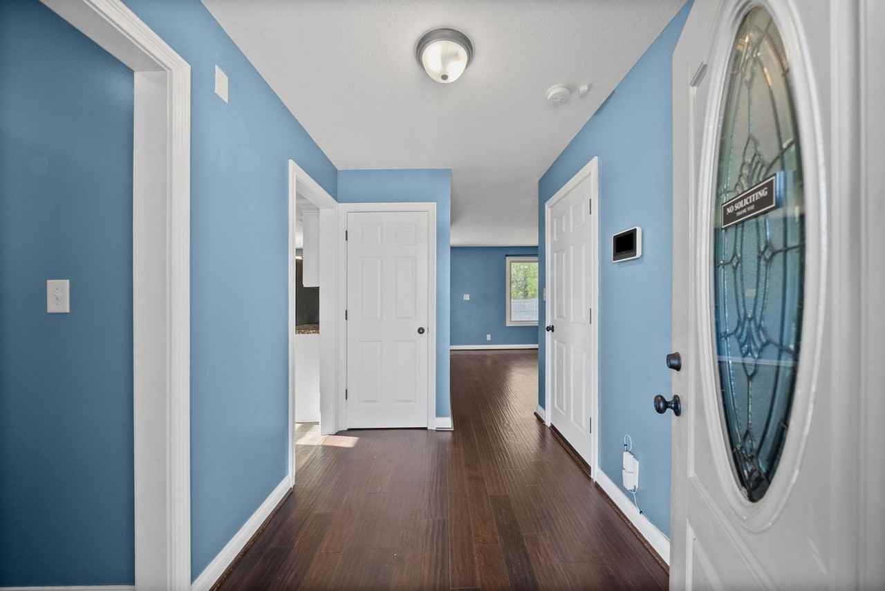 3469 Bradfield Dr - Photo 5 of 34