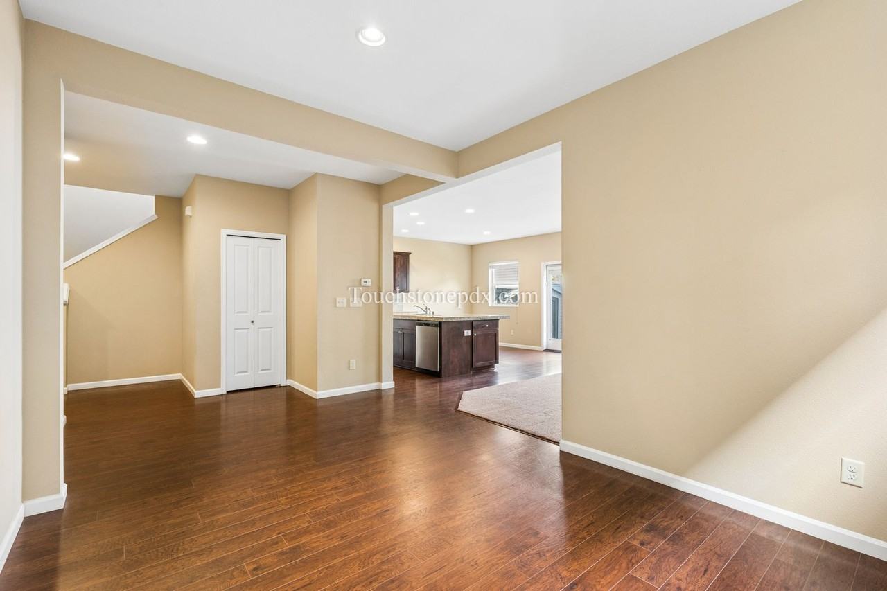 15341 Se Shale Dr - Photo 6 of 43