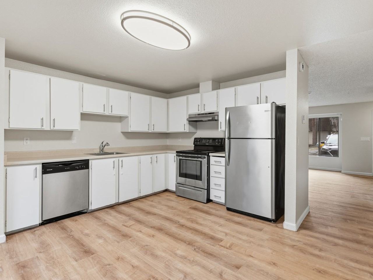 4502 176th St Sw - Photo 7 of 23