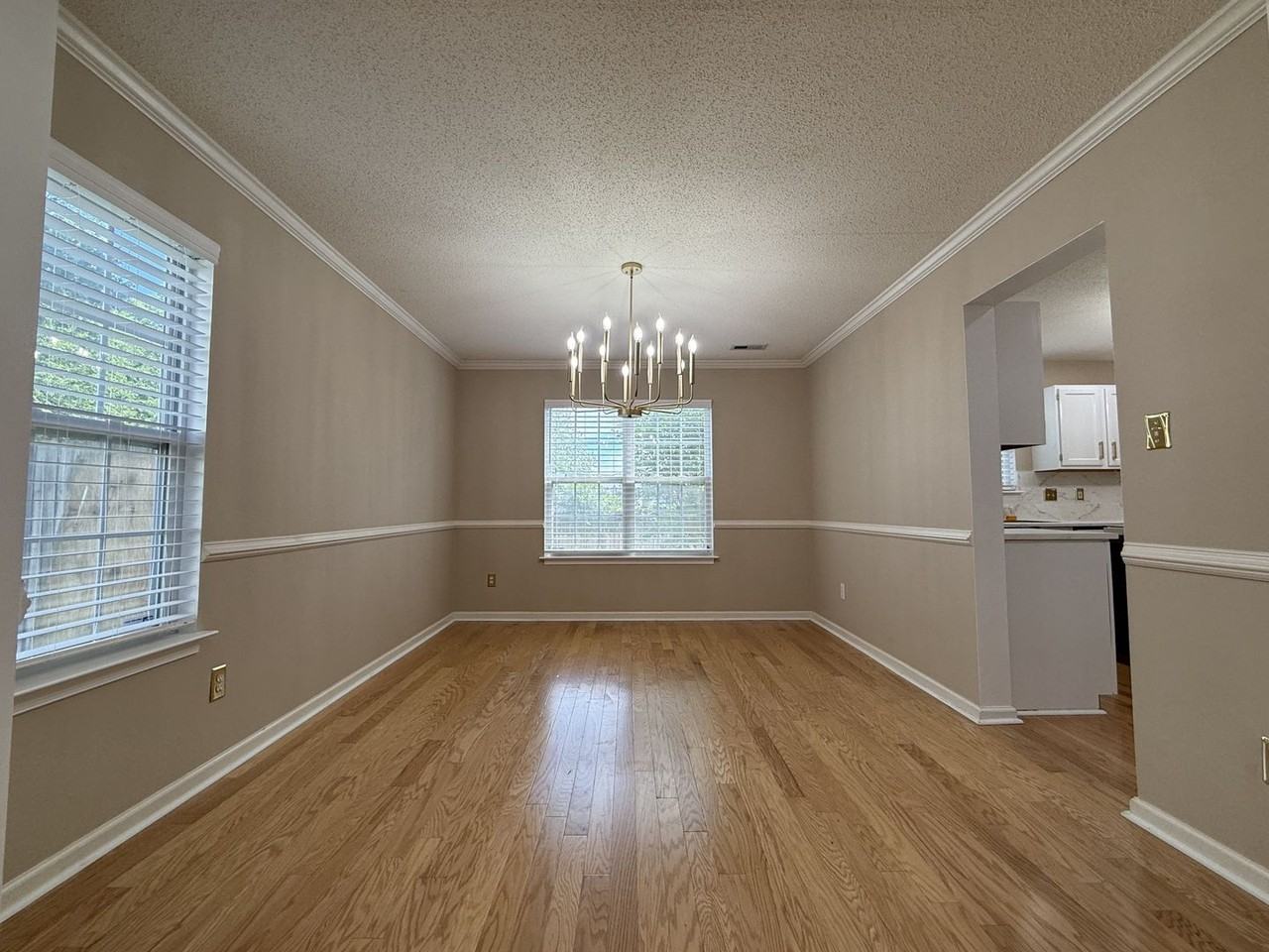 782 Michelle Dr - Photo 5 of 22