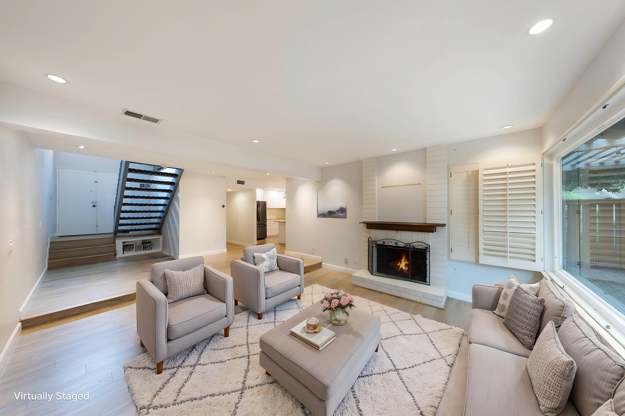 6560 Camino Vis #3 - Photo 2 of 13