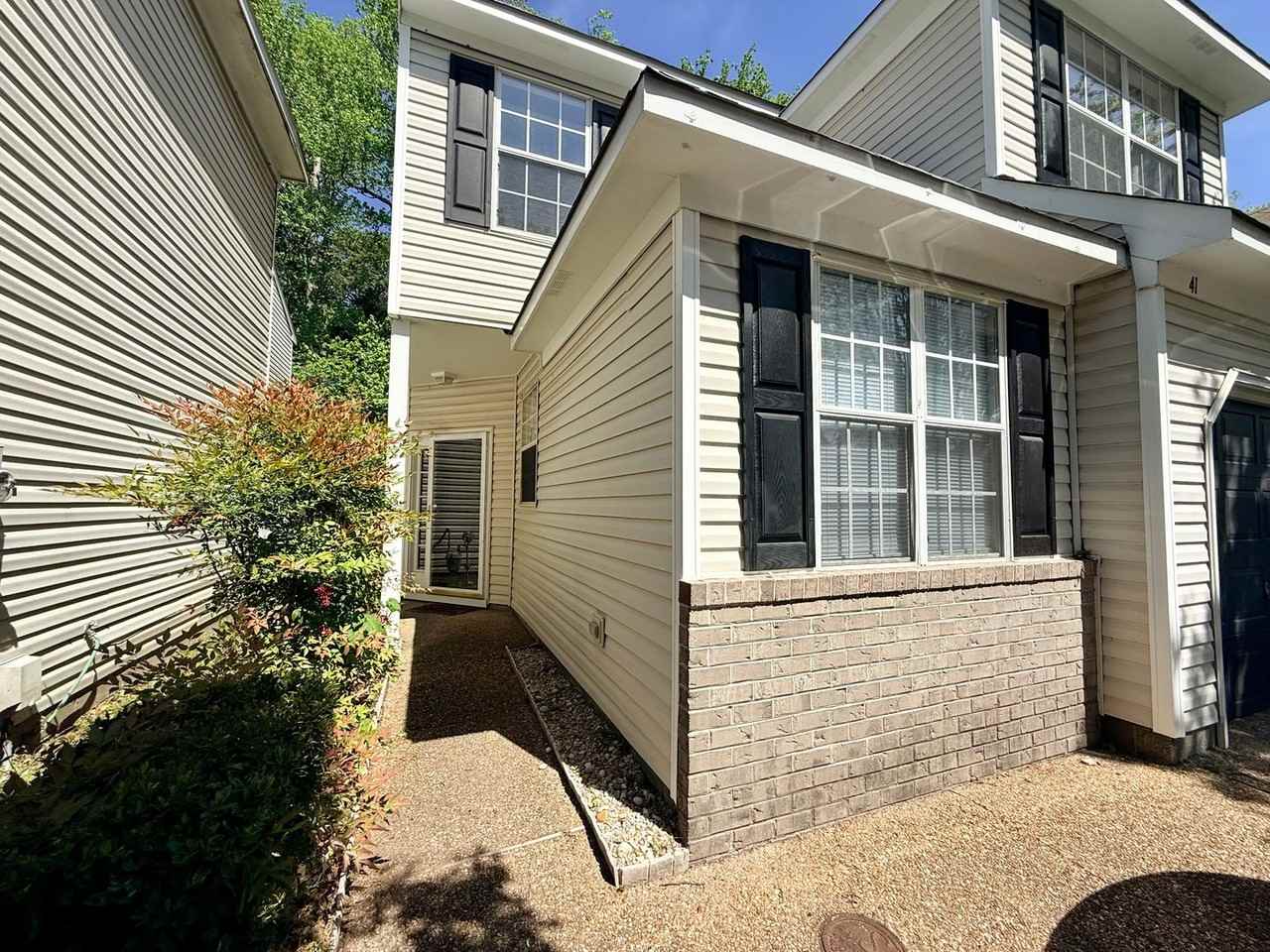 41 Lavender Trce - Photo 2 of 25