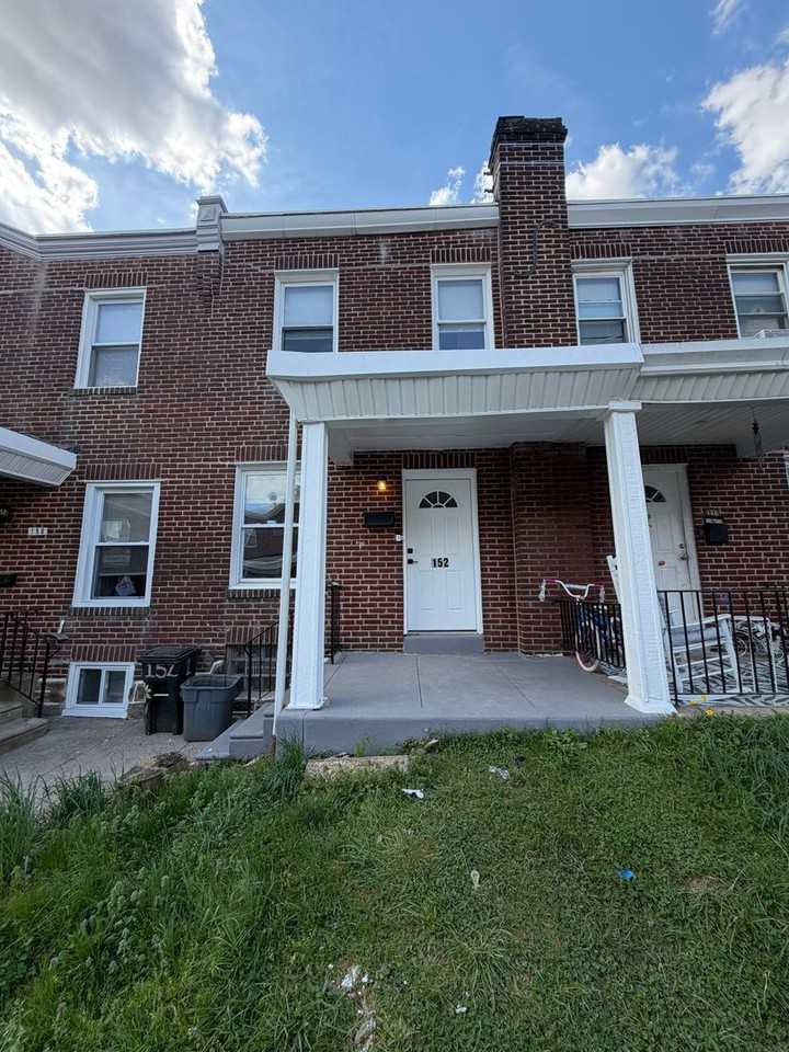 152 Fern St - Photo 2 of 19