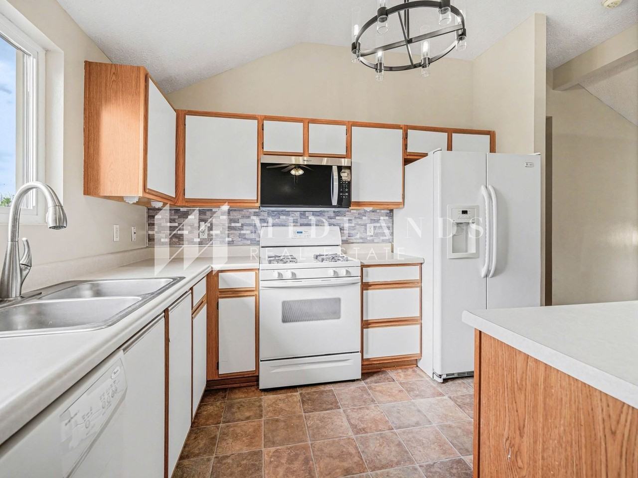 2707 Canyon Cir - Photo 5 of 15