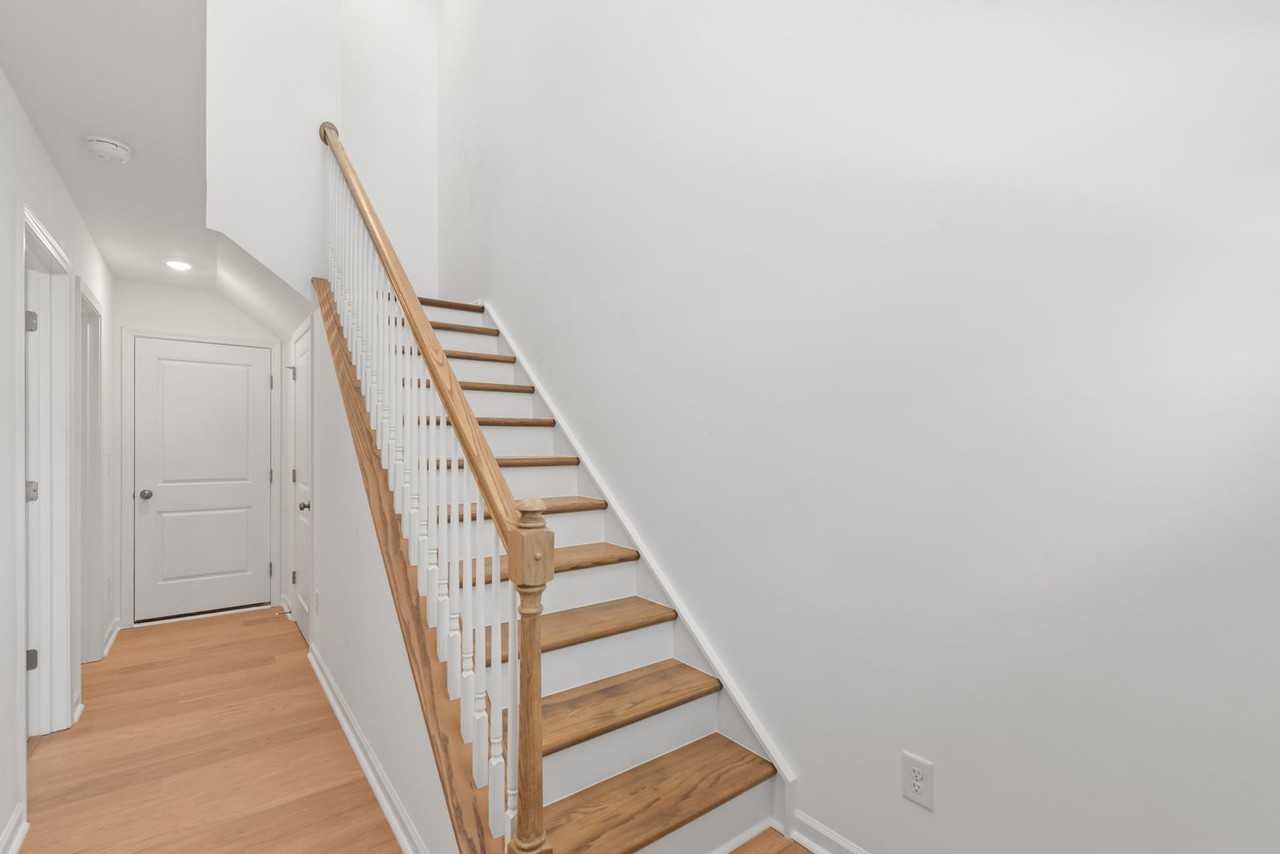 3012 Rexton Ln - Photo 3 of 36