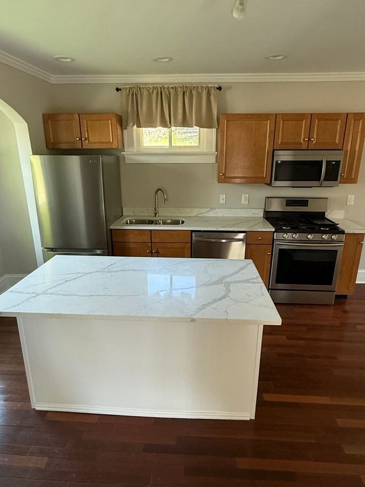 11 Tower Hill Rd - Photo 4 of 20