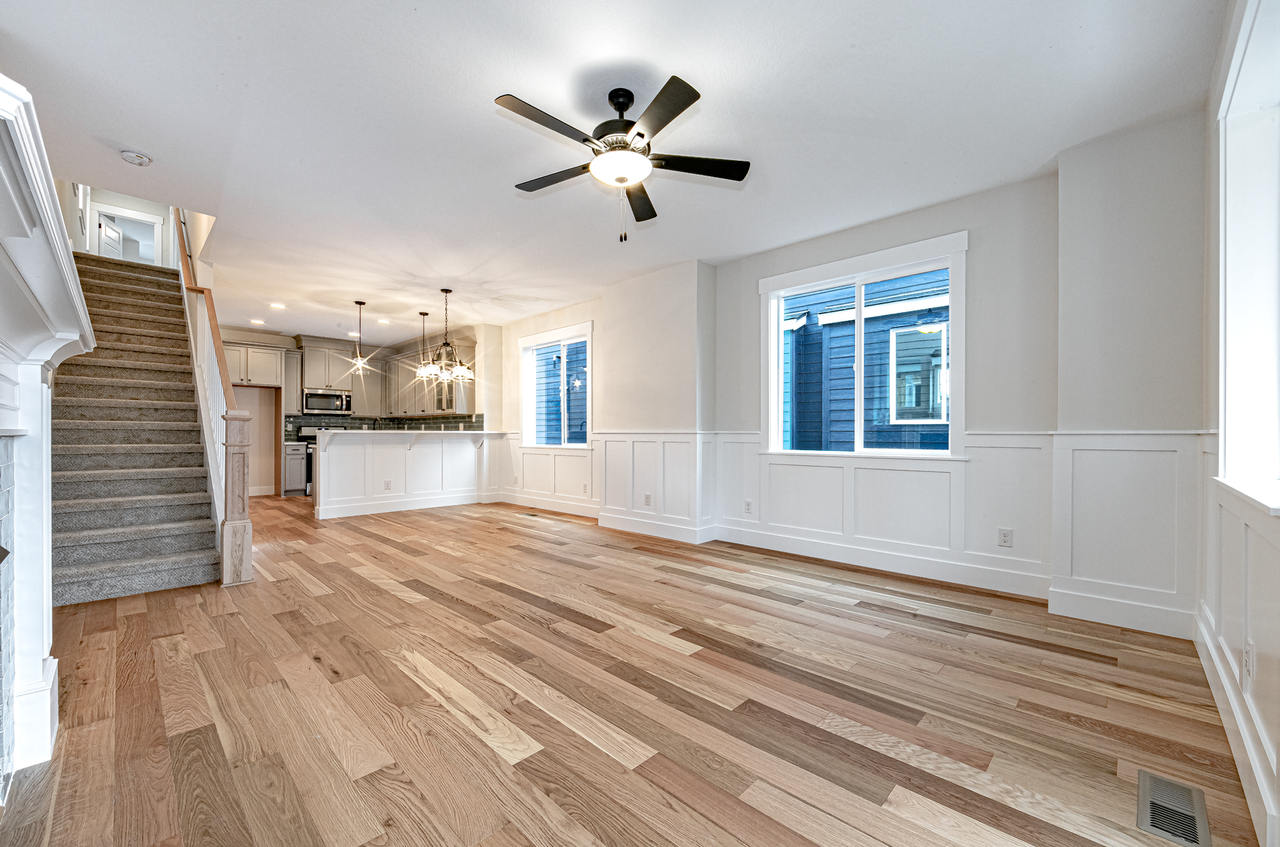 9047 N Mohawk Ave - Photo 5 of 12