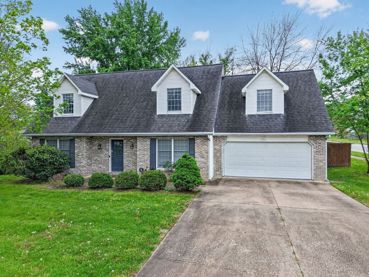 1008 Royal Birkdale Dr - Photo 2 of 35