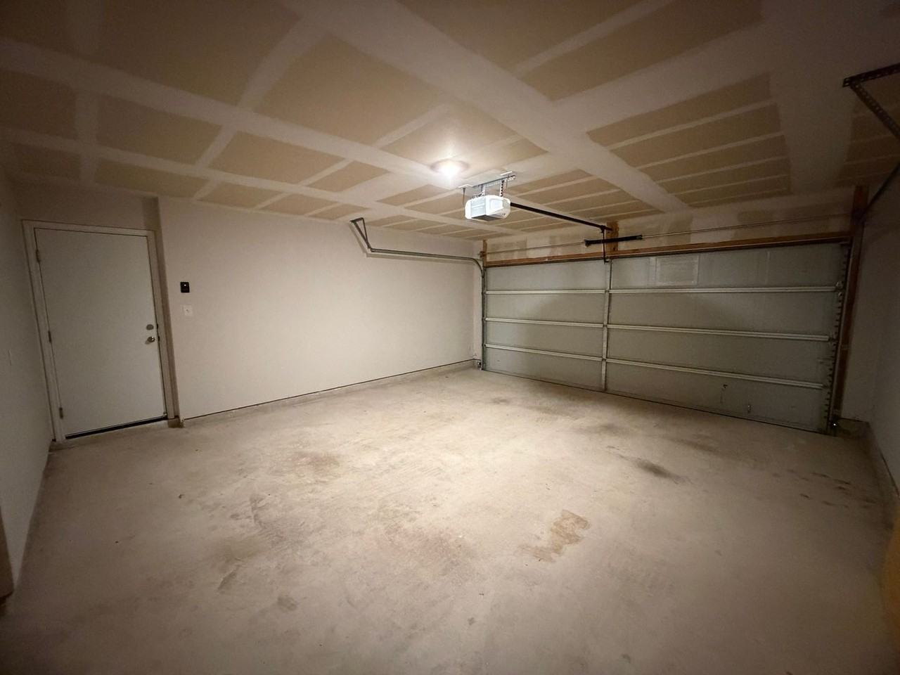 4042 Bay Leaf Loop - Photo 4 of 18