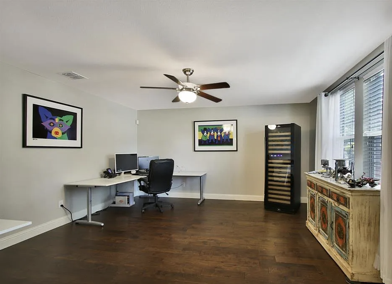 1007 Shelborn Dr - Photo 7 of 24