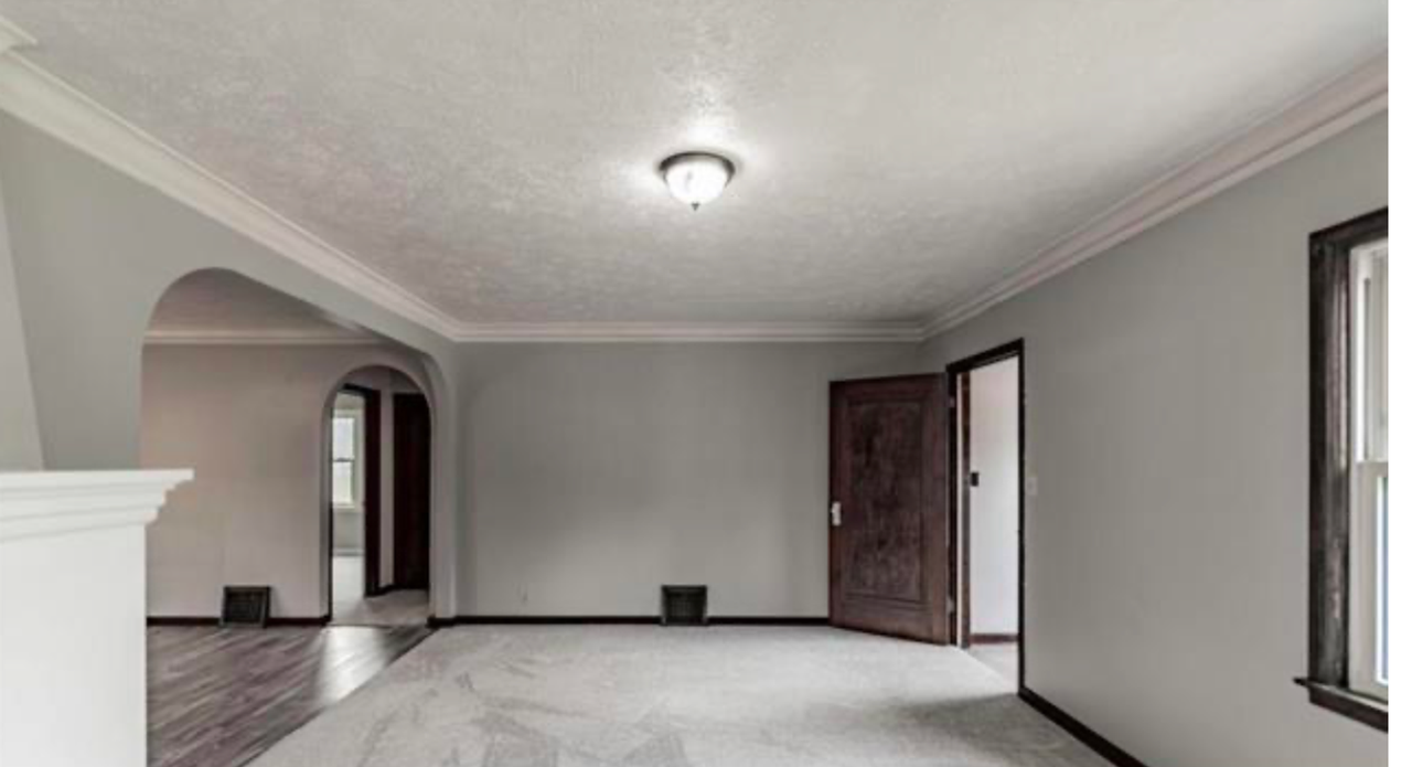 4301 Emmet St - Photo 3 of 10