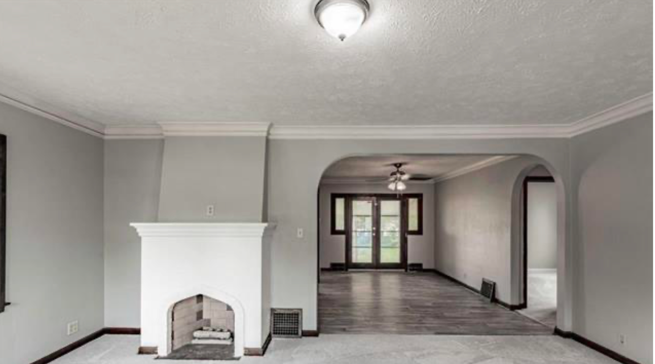 4301 Emmet St - Photo 4 of 10