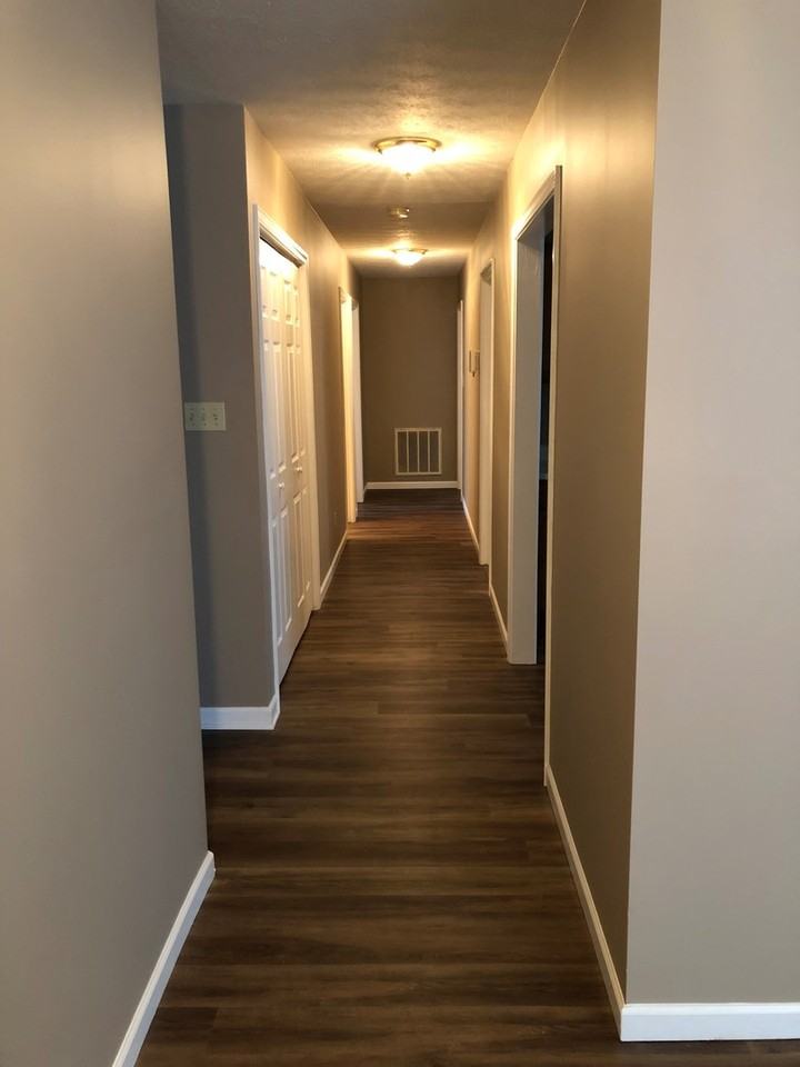 1012 Willow Creek Cir - Photo 6 of 13