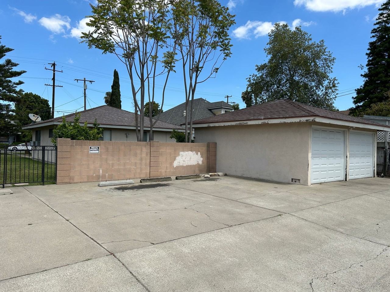 610 E Palmyra Ave - Photo 5 of 35