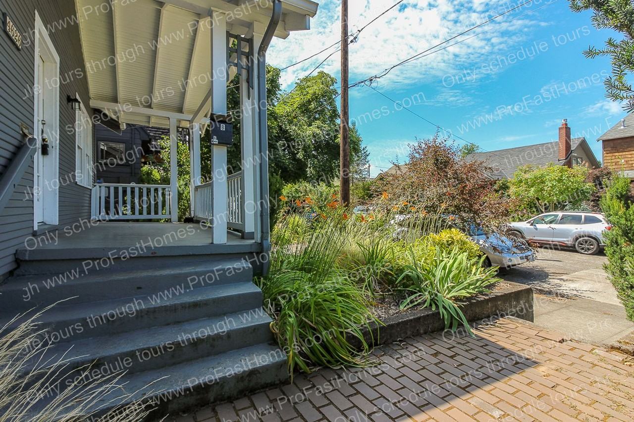 4626 Ne 29th Ave - Photo 3 of 27