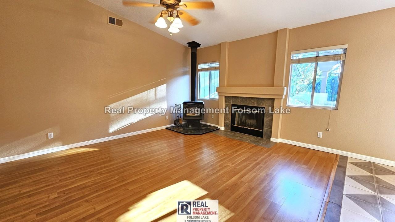 3910 Magnolia Hills Dr - Photo 6 of 30