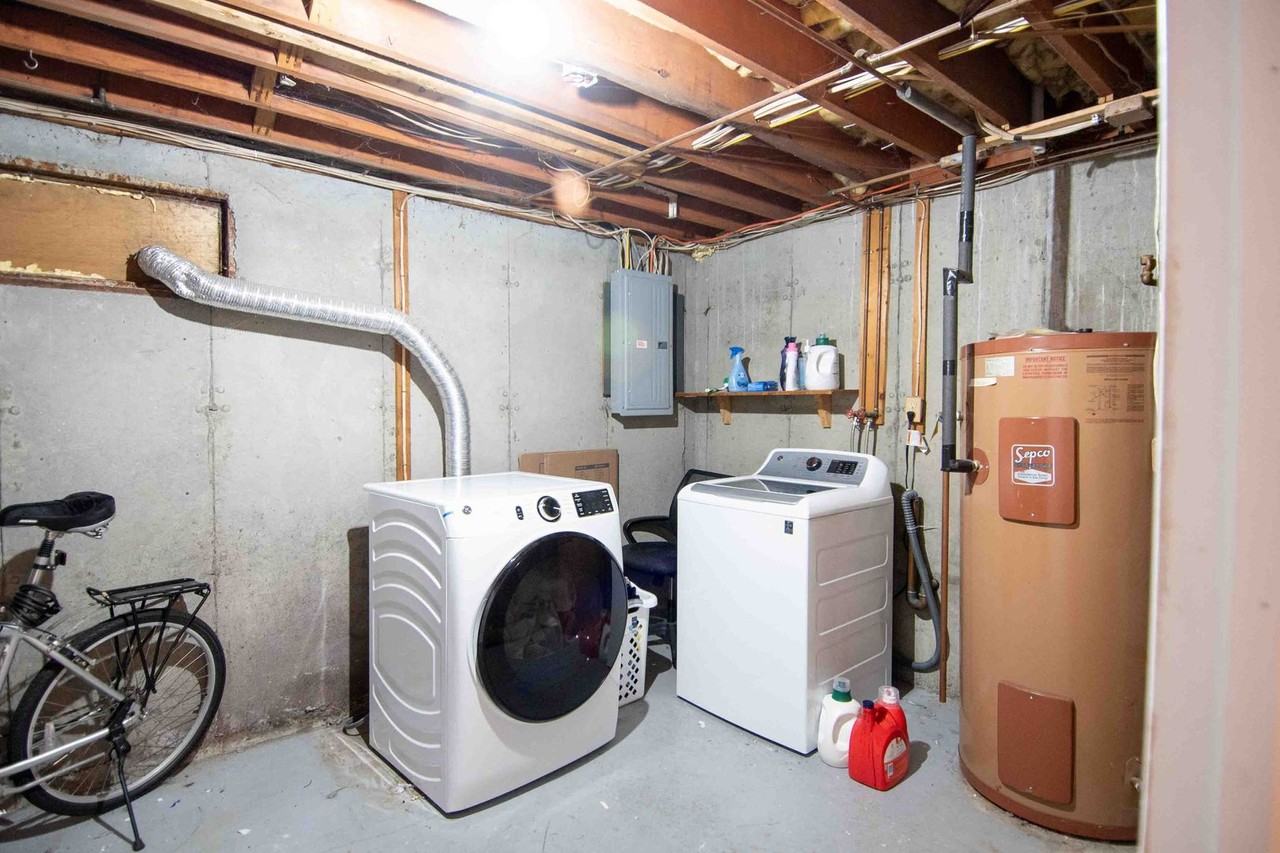 167 South St - Photo 7 of 11