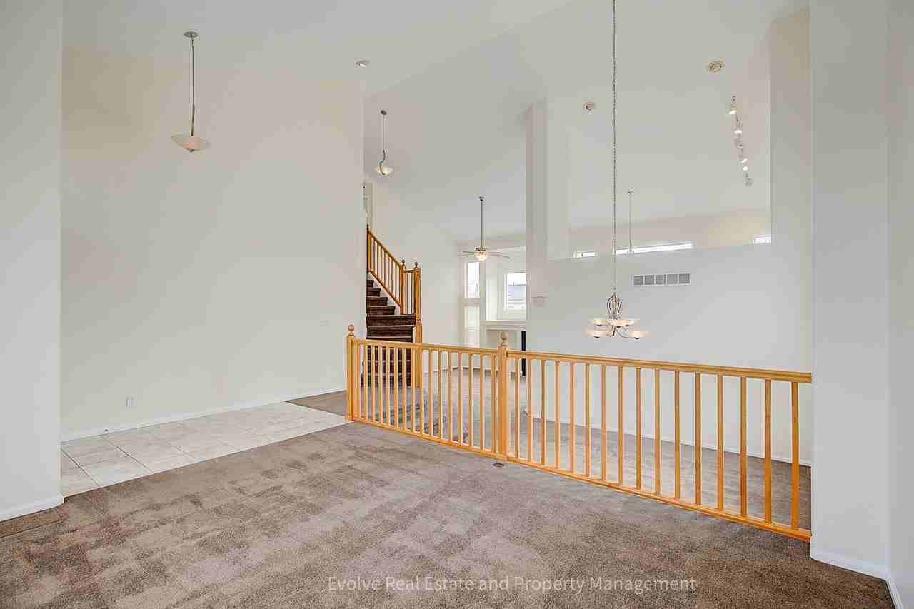 13252 Pearl Cir - Photo 6 of 36