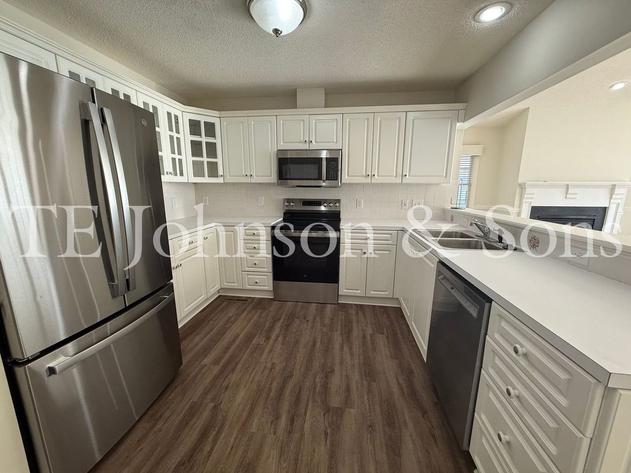 435 Marshall View Ct - Photo 4 of 45