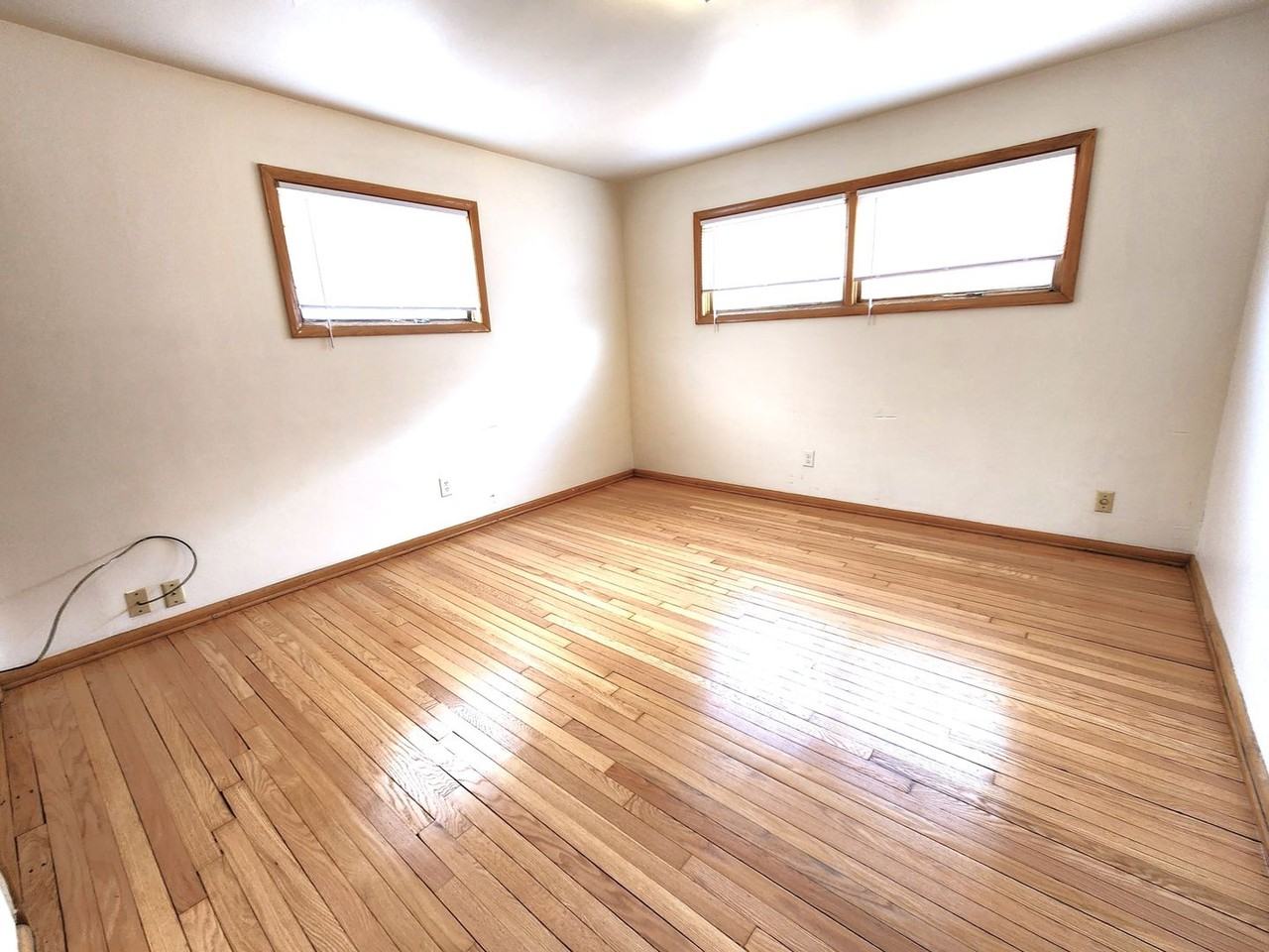 4309 N 91st St - Photo 7 of 11