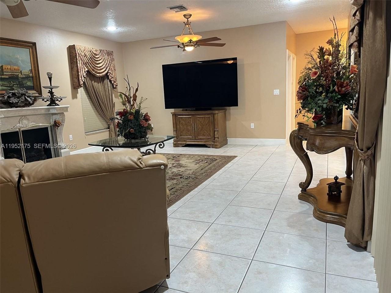450 Nw 130th Ave - Photo 6 of 15