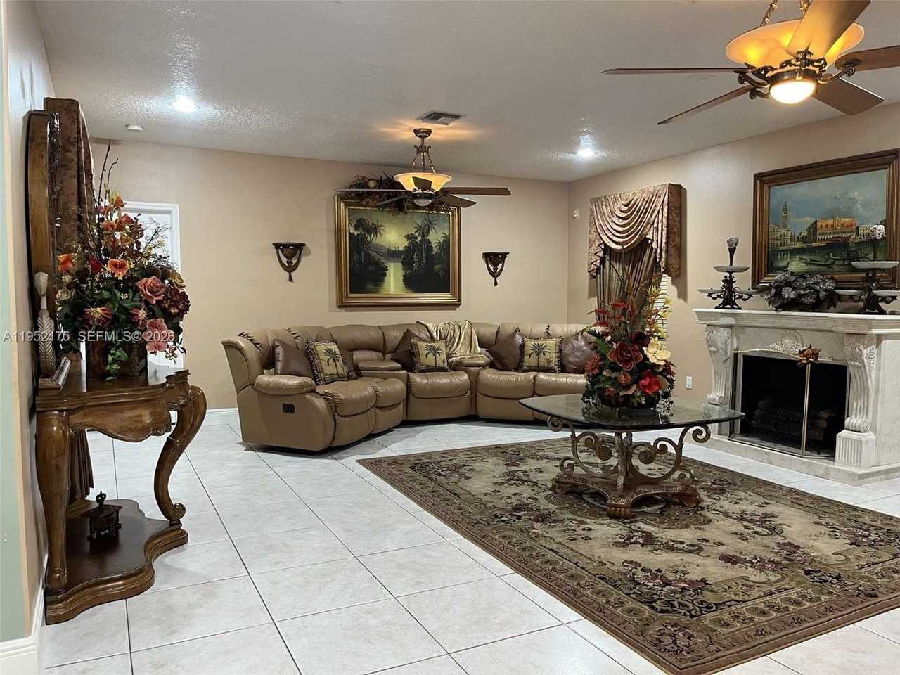 450 Nw 130th Ave - Photo 7 of 15
