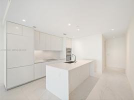 featured image of 700 Ne 24th St