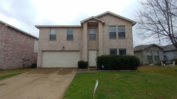 featured image of 2821 Robin Ln