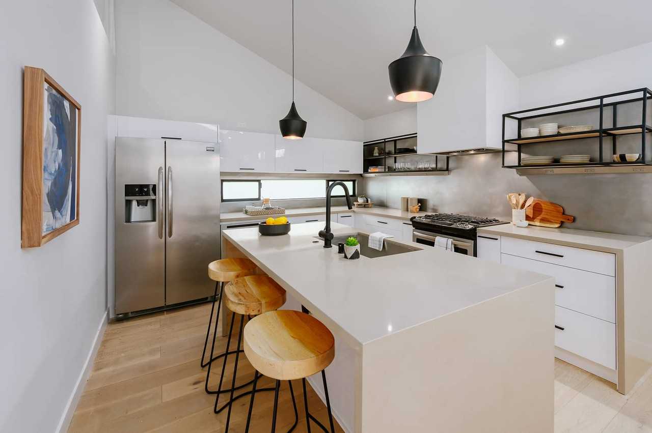 3429 Larissa Drive - Photo 4 of 16