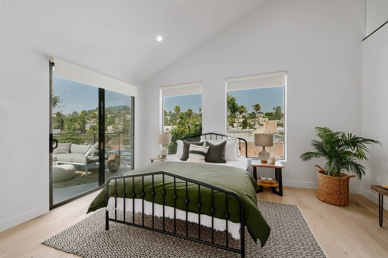 3429 Larissa Drive - Photo 5 of 16