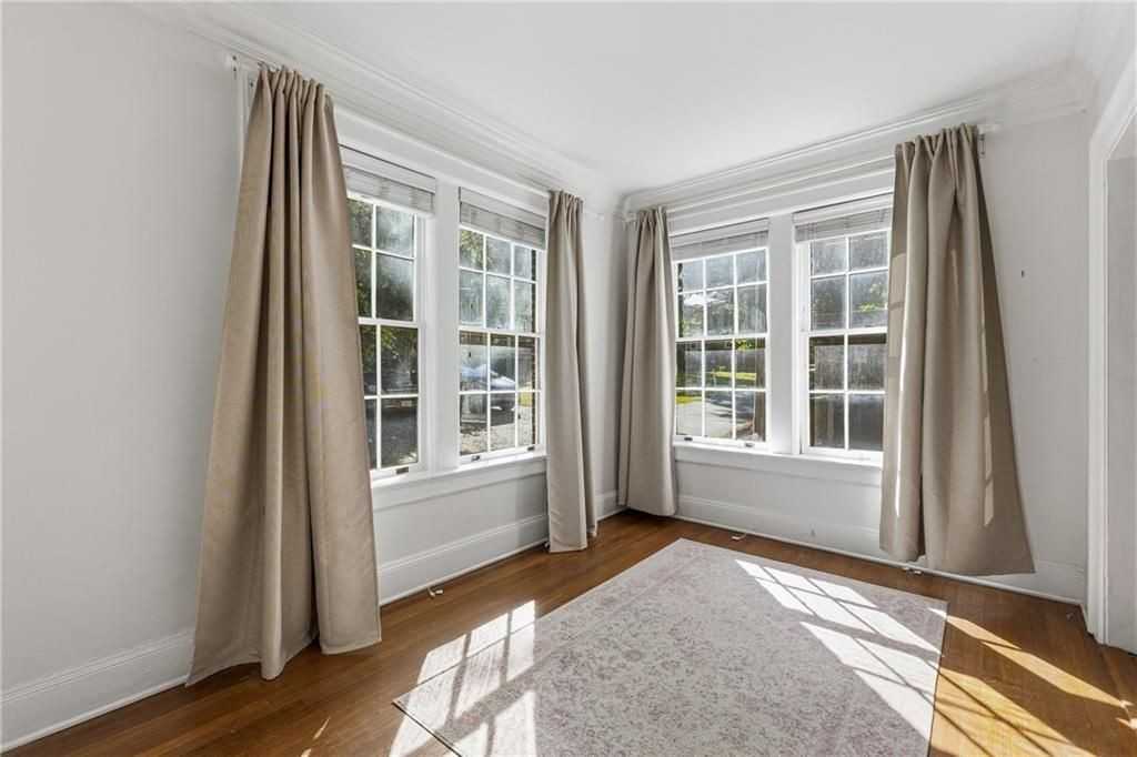 61 16th St Ne ##2 - Photo 4 of 12