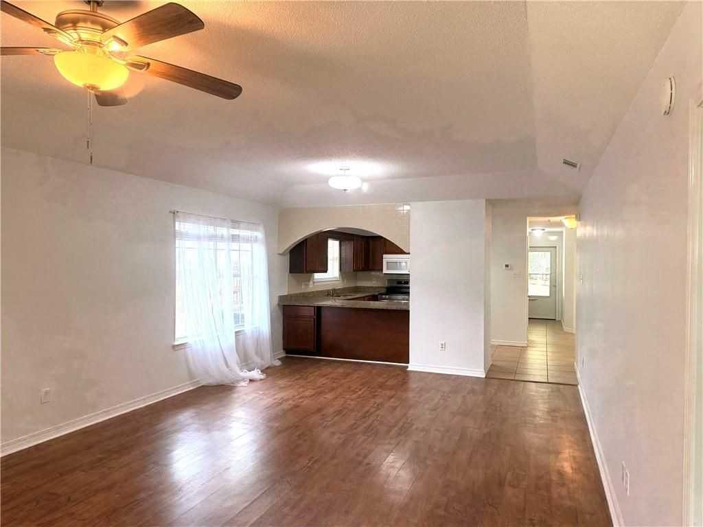 106 Northchase Ct - Photo 6 of 19