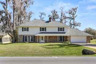 421 Willowdale Blvd - Photo 1 of 1