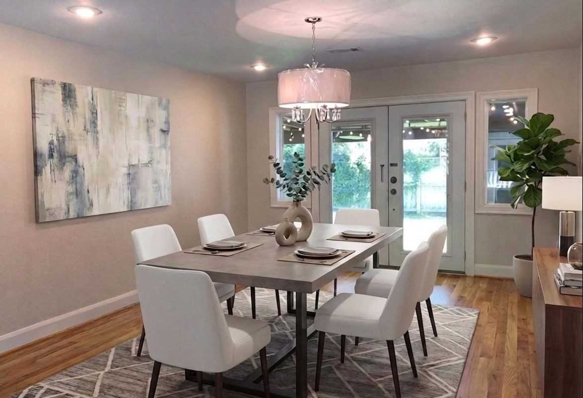 2611 Tangley Rd - Photo 2 of 5