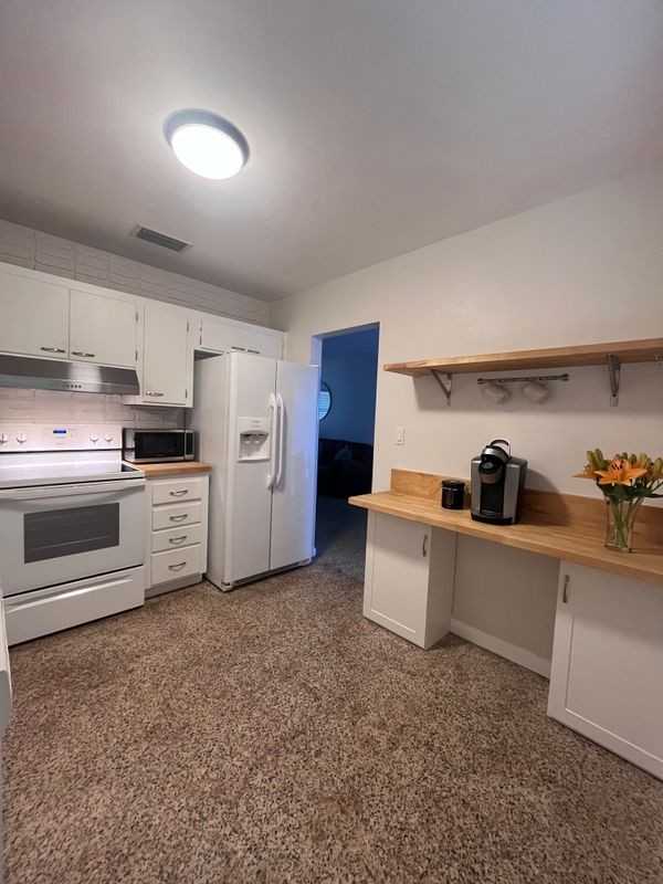 9840 Sw 165th Ter ##0 - Photo 3 of 10