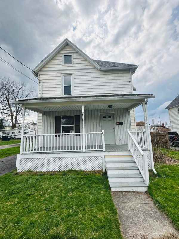 15 Van Patten St - Photo 2 of 22