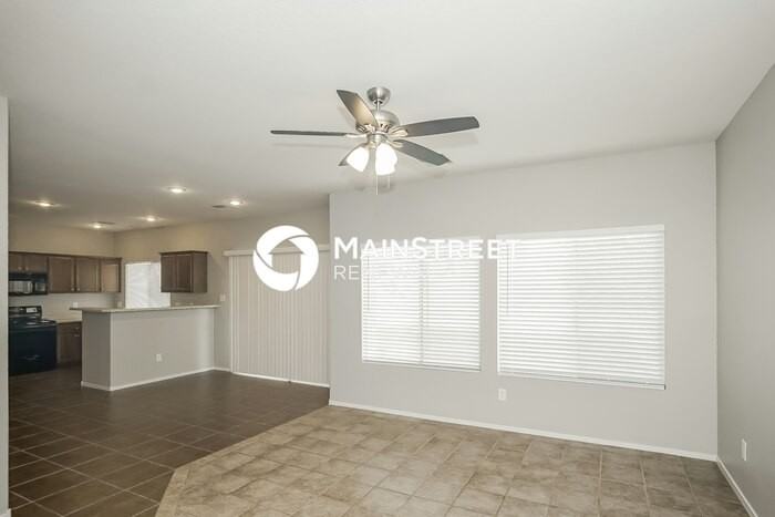 1154 Shades End Ave - Photo 4 of 17